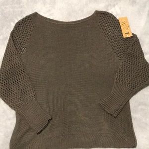 Wool Sweater | Small
